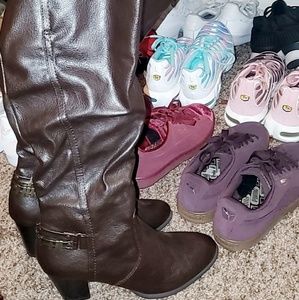 Brown boots